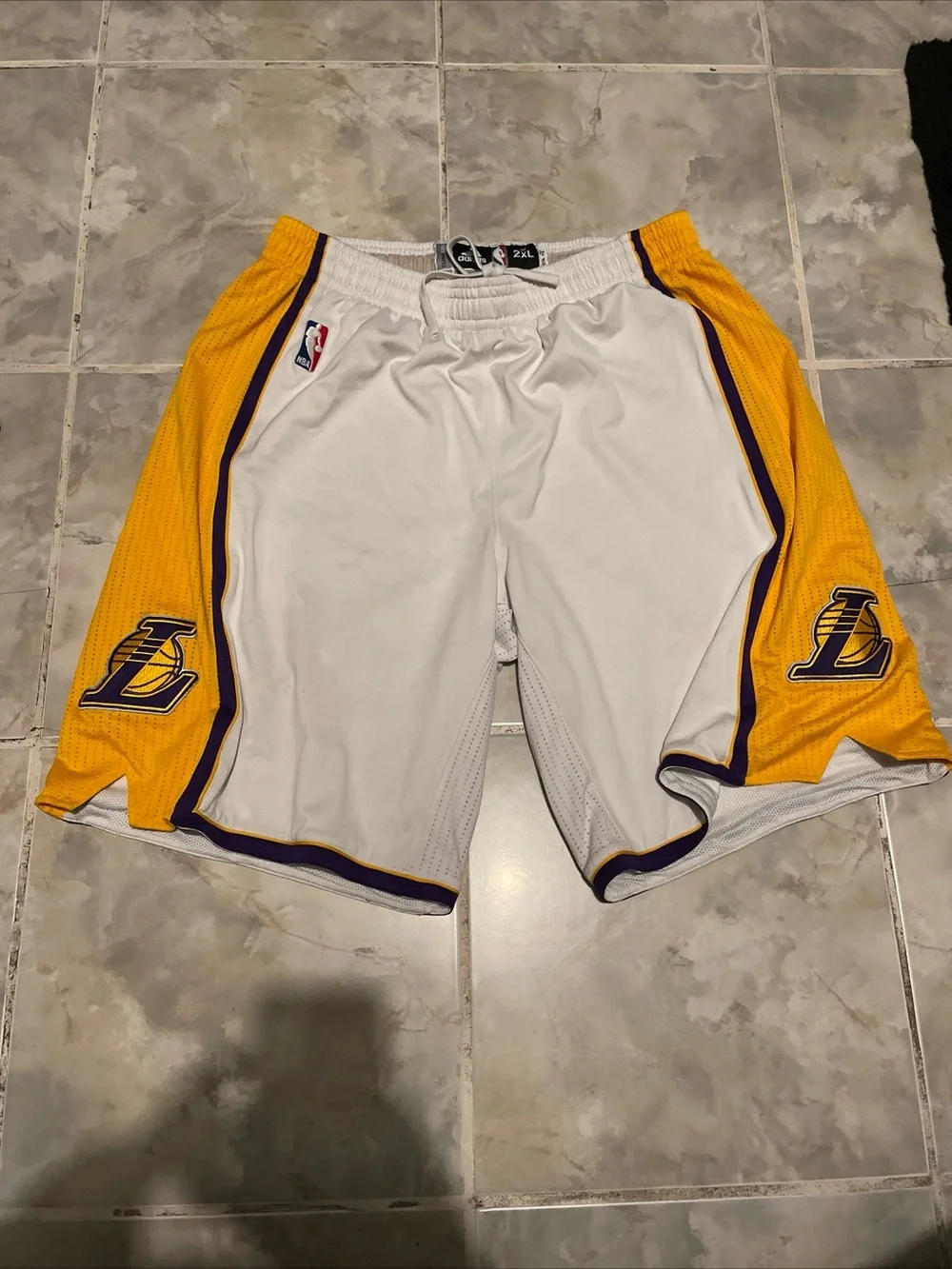 Adidas Los Angeles Lakers 2010 Game/Player Issue Shorts Basketball Men 2XL RARE